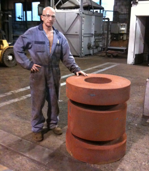 Large heat treated tubing head Large heat treated tubing head